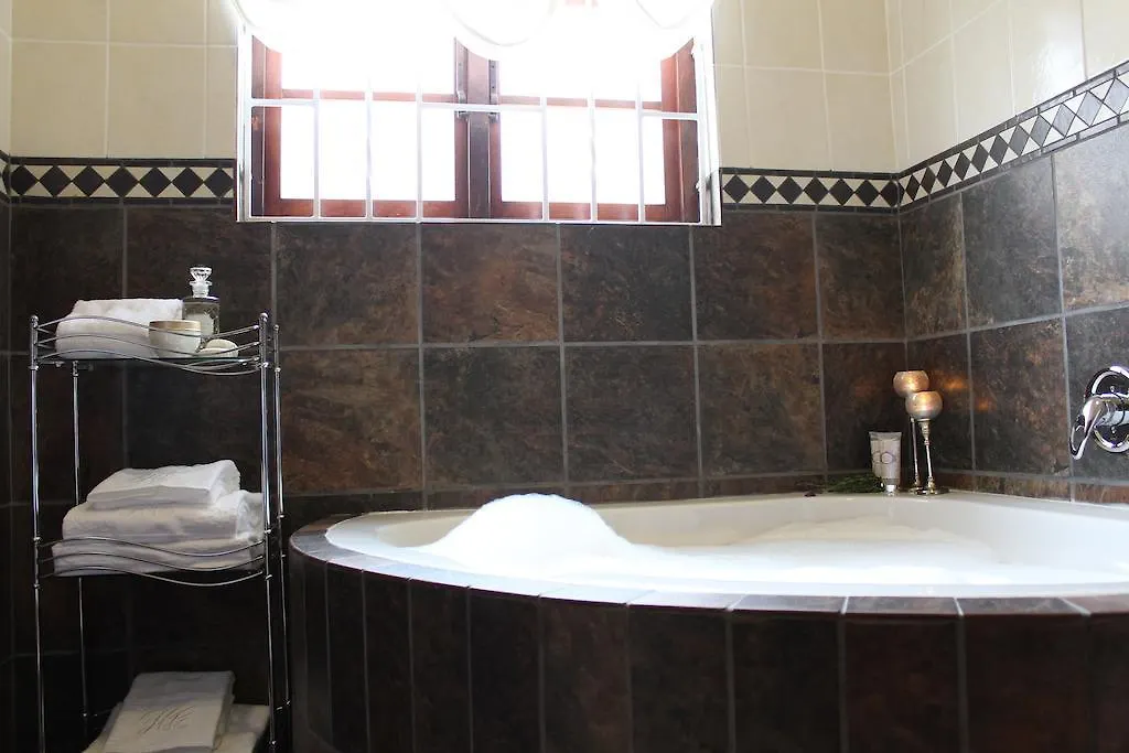 Guest house African Sun Apartment
